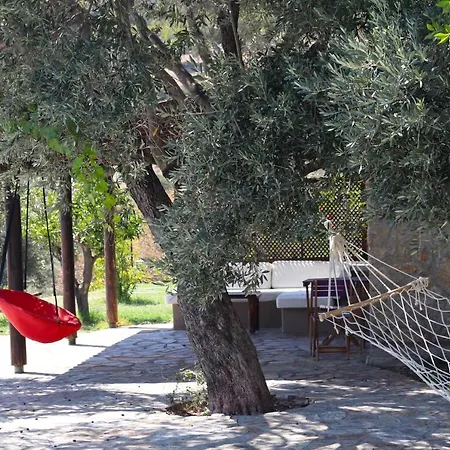 Zephyros Hotel 3*