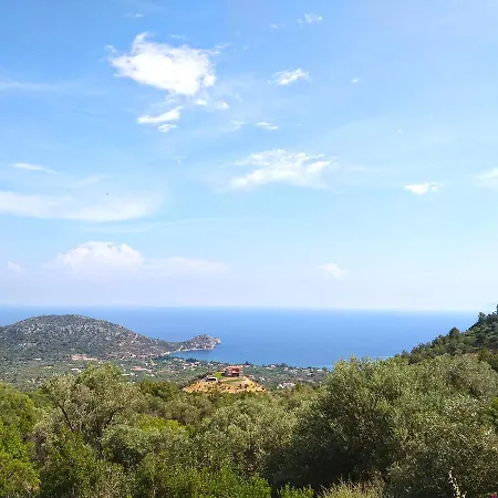 Zephyros Hotel