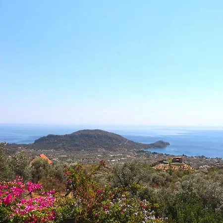 Zephyros Szálloda Mesudiye