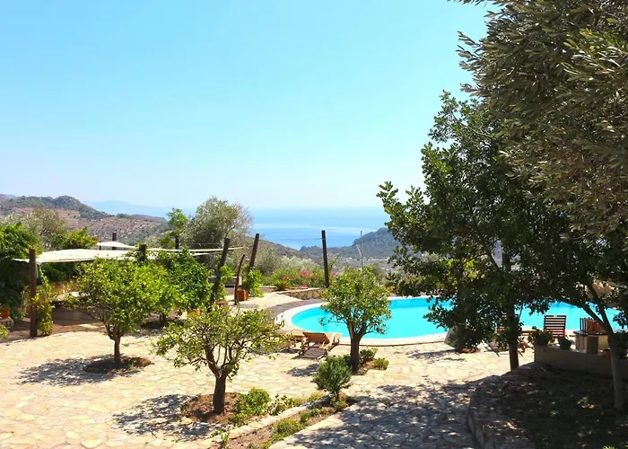 Zephyros Szálloda 3*