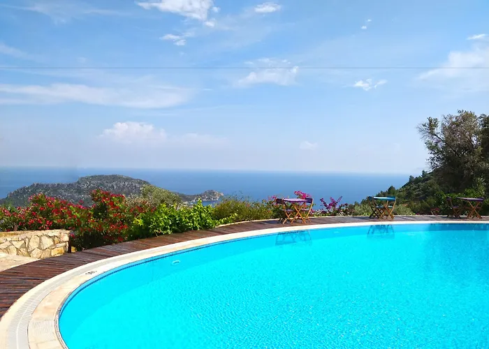 Zephyros Szálloda Mesudiye